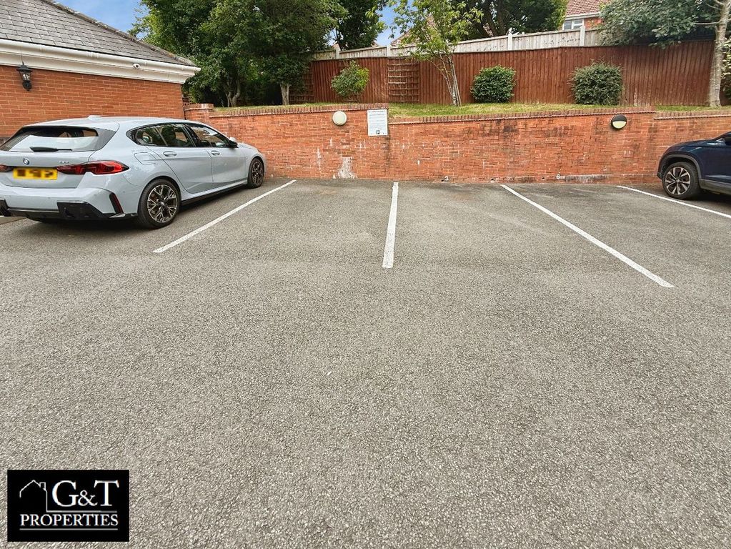 Property photo 3 of 20 Allocated Parking