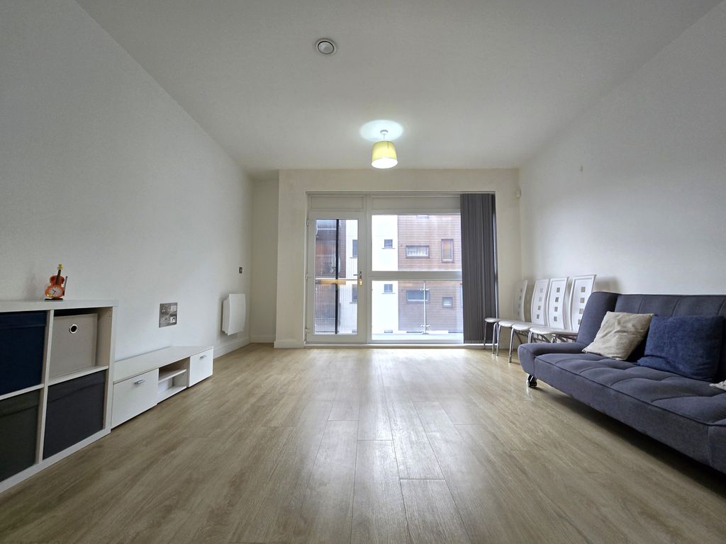 Property photo 3 of 14