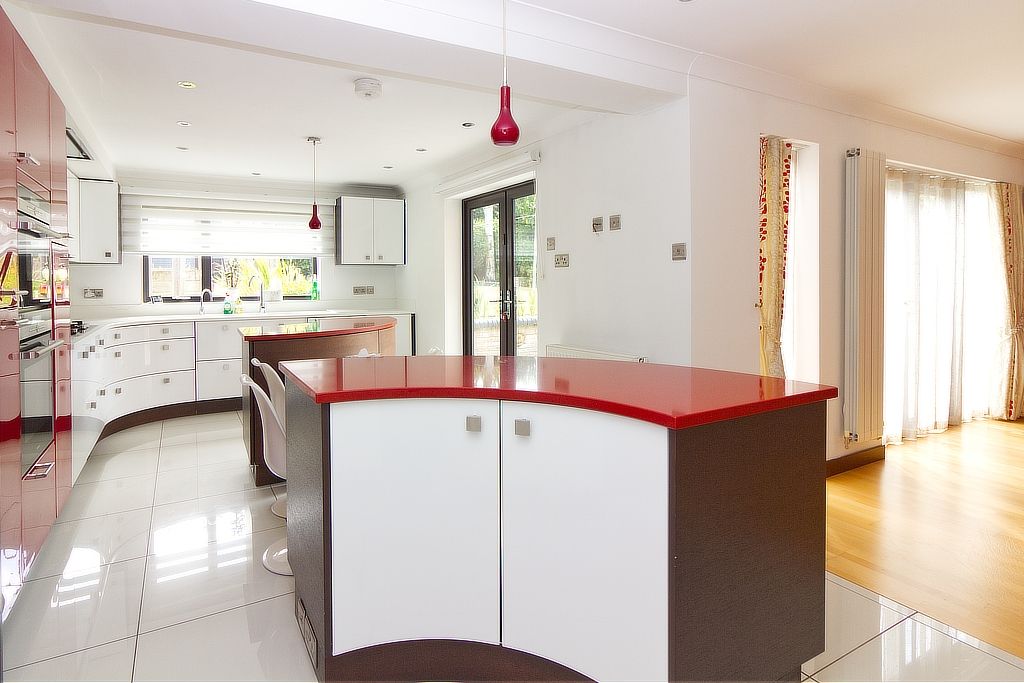 Property photo 1 of 24