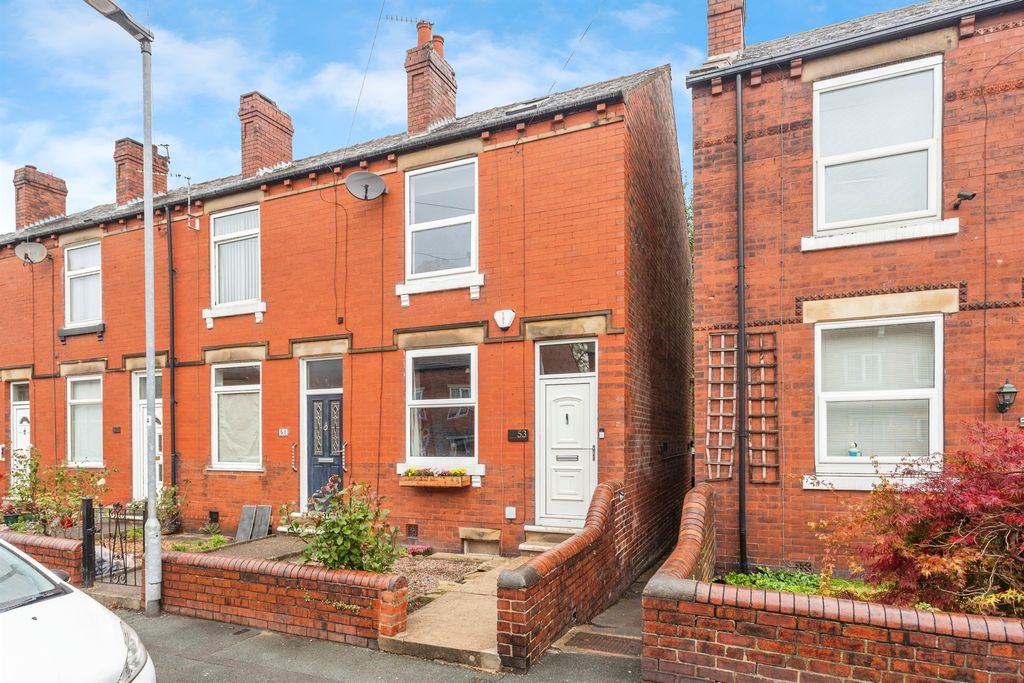 Property photo 2 of 17