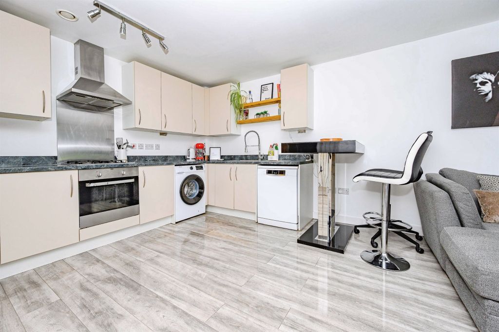 Property photo 2 of 12