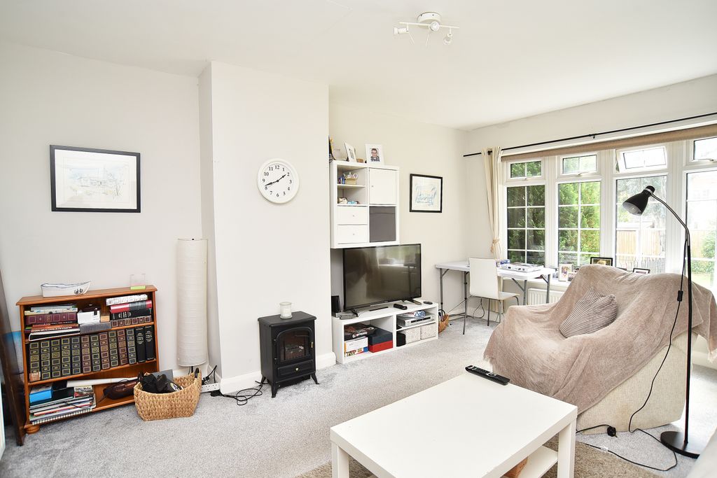 Property photo 3 of 8