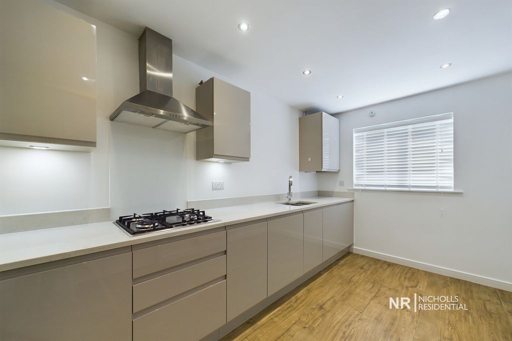 Property photo 3 of 17 Kitchen Extra Photo