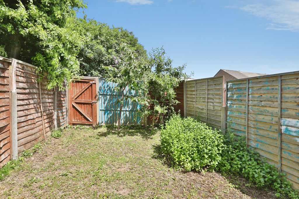 Property photo 2 of 12 Pbox-Img.Jpg
