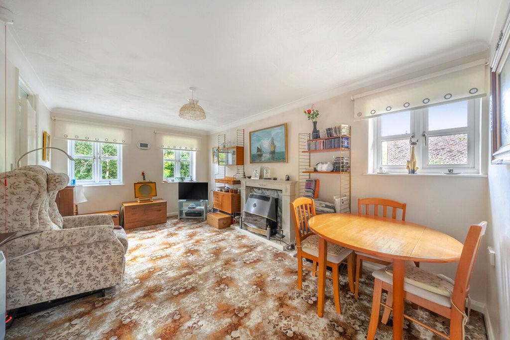 Property photo 3 of 11 Picture No. 05