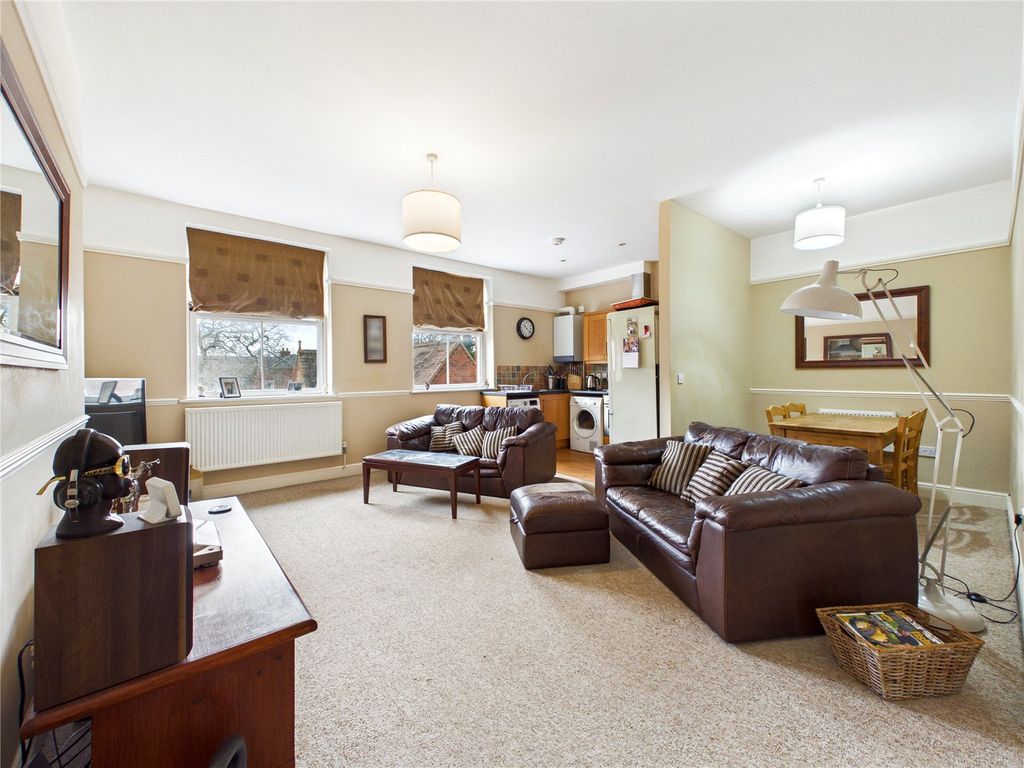 Property photo 2 of 9 Picture No. 01