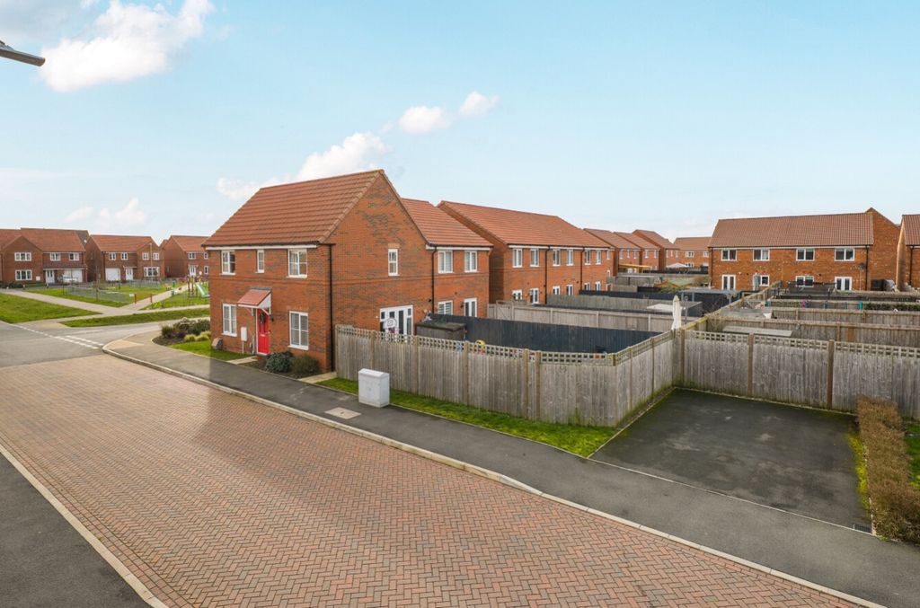Property photo 1 of 25 1417475-1-6994745415Fab
