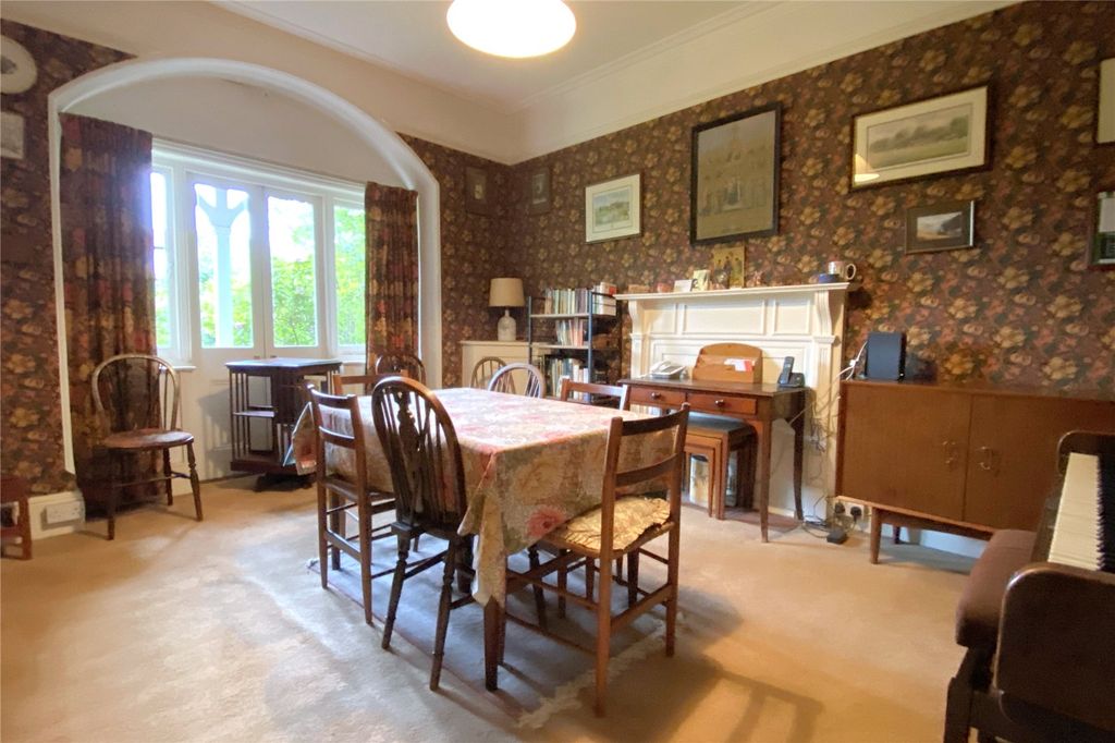 Property photo 3 of 18 Picture No. 24