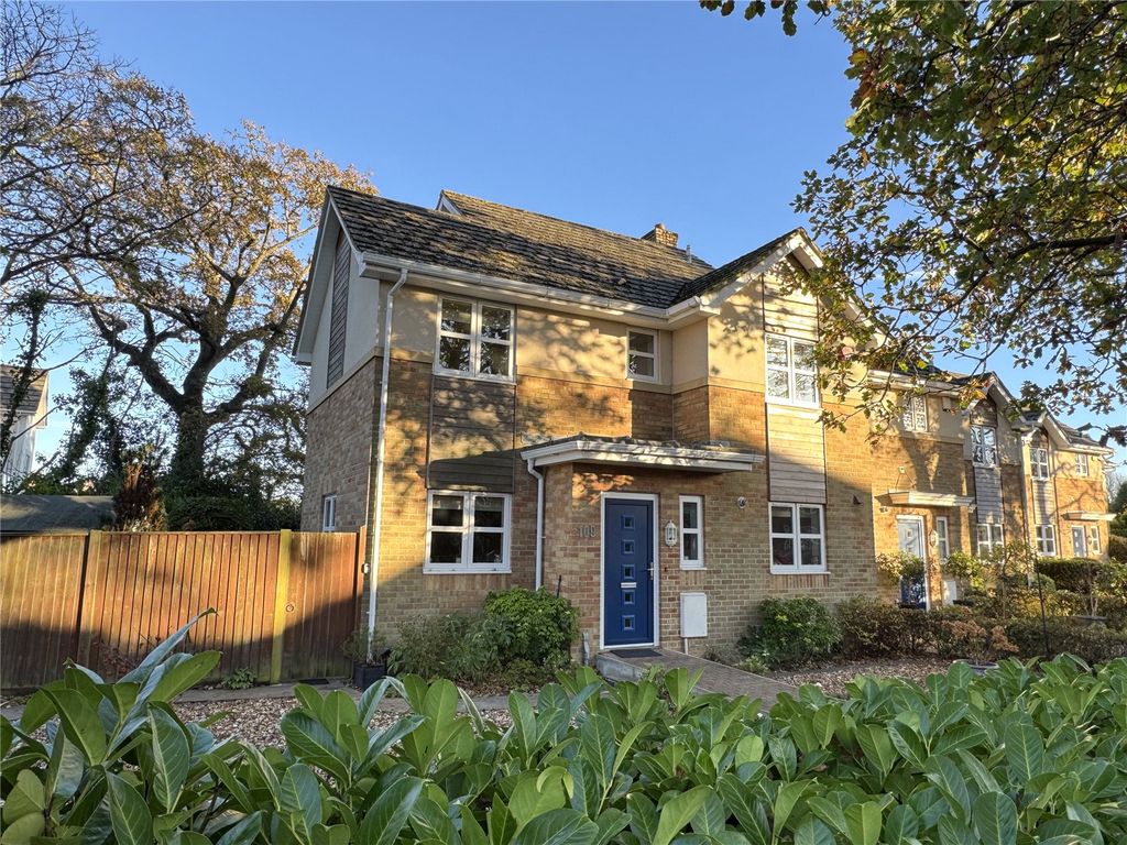 Property photo 1 of 20 Picture No. 04