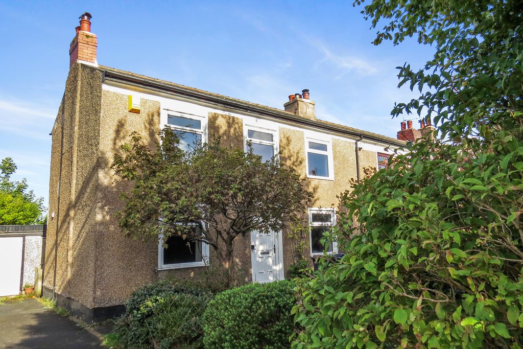Property photo 1 of 15 57 Sandy Lane, Leyland, Pr25 2EE