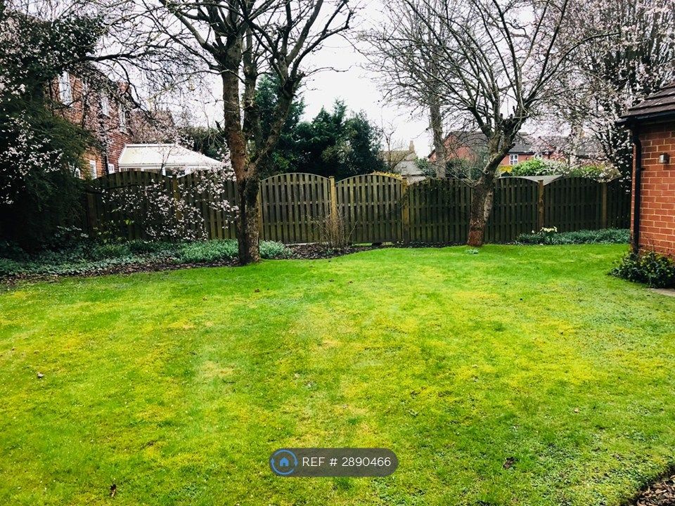 Property photo 2 of 13 Back Garden