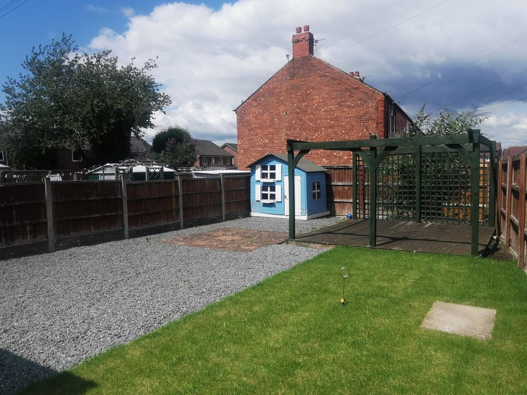 Property photo 2 of 17 Garden