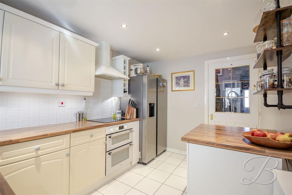 Property photo 2 of 35 Ccltd-17.Jpg