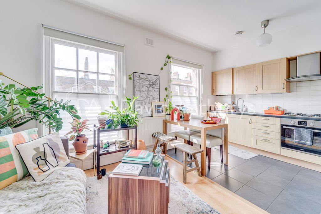 Property photo 1 of 9 Ndb02214_Enfused