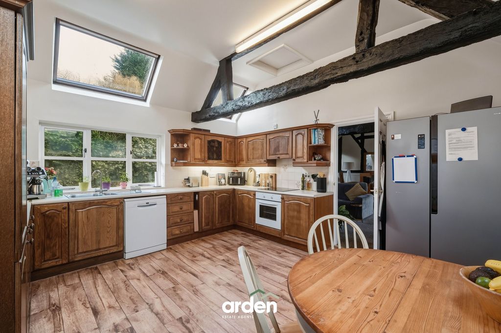 Property photo 3 of 22