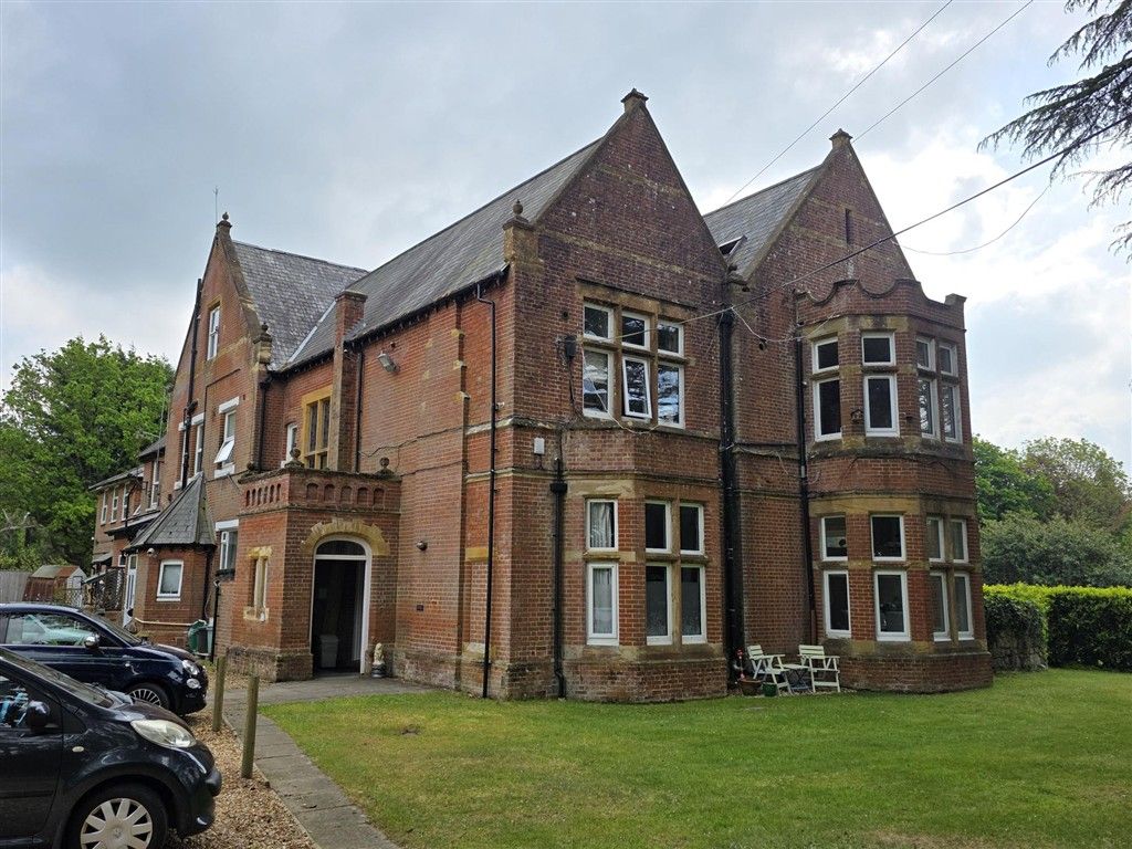 Property photo 2 of 17