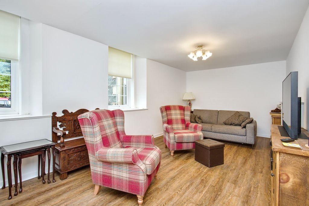 Property photo 3 of 12 Property Image 3