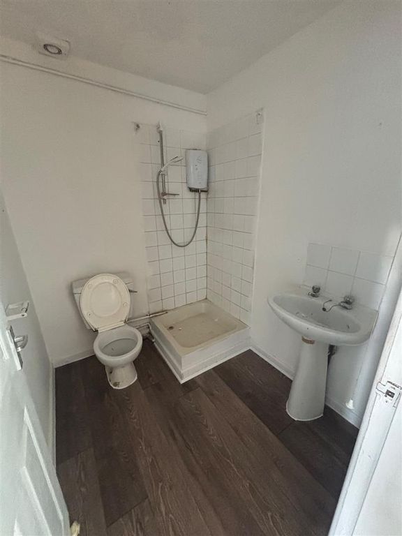 Property photo 3 of 6 Whatsapp Image 2026-10-16 At 13.28.31.Jpeg