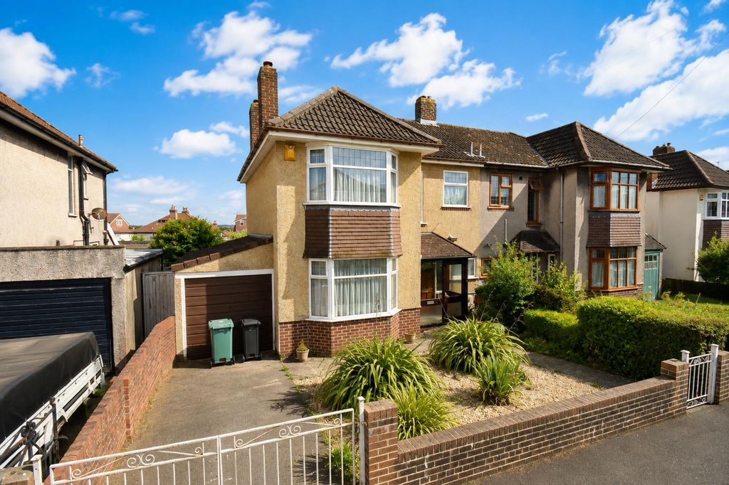Property photo 1 of 17 1d.Png