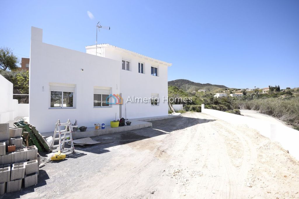 Property photo 2 of 26