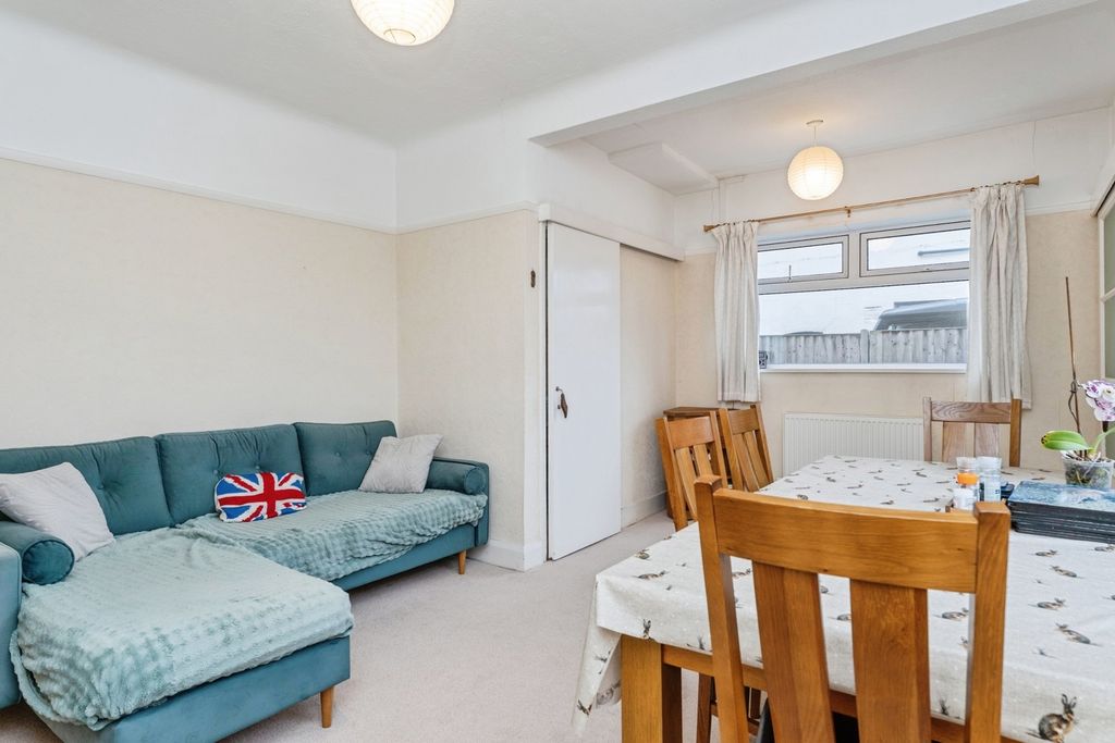 Property photo 2 of 23 Pbox-Img.Jpg
