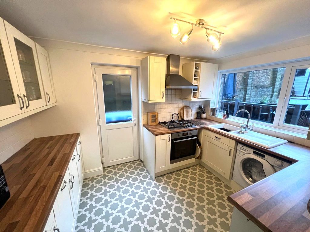 Property photo 3 of 14 Picture No. 08