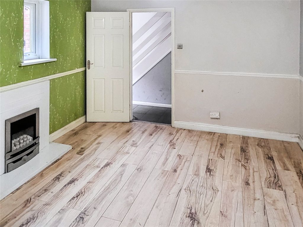 Property photo 3 of 12 Picture No. 03