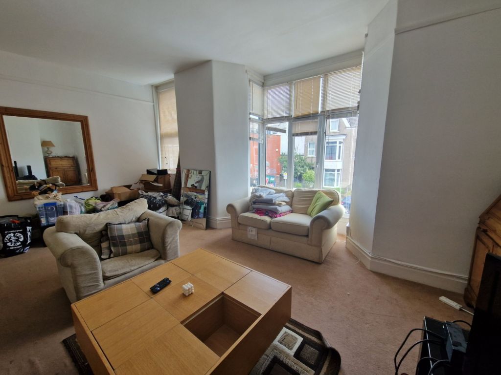 Property photo 3 of 6