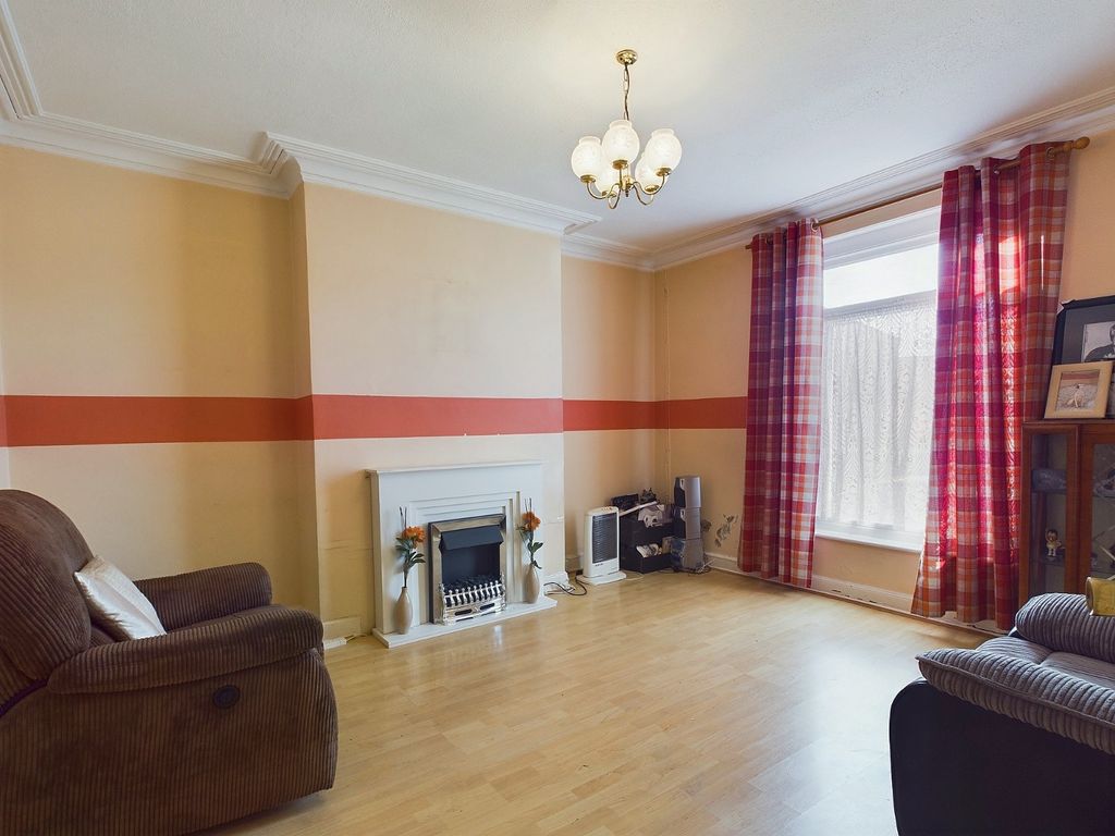 Property photo 2 of 12 Picture No. 12