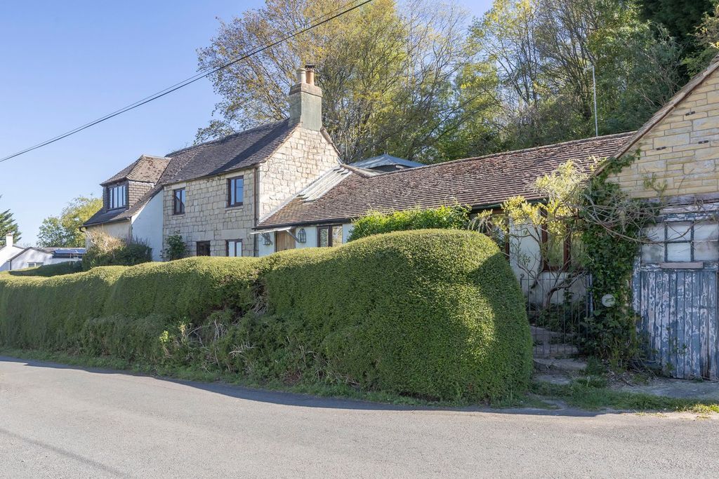 Property photo 1 of 16