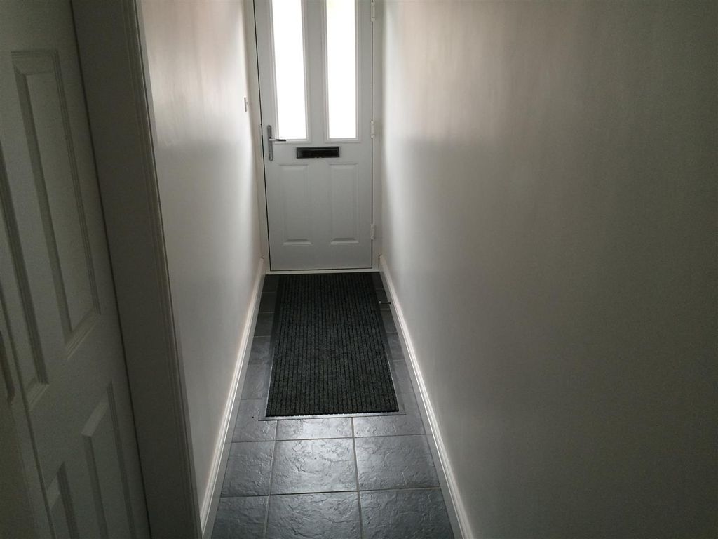 Property photo 2 of 12 Hallway.Jpg