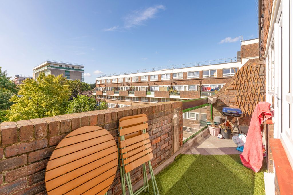 Property photo 2 of 10 Photo #2