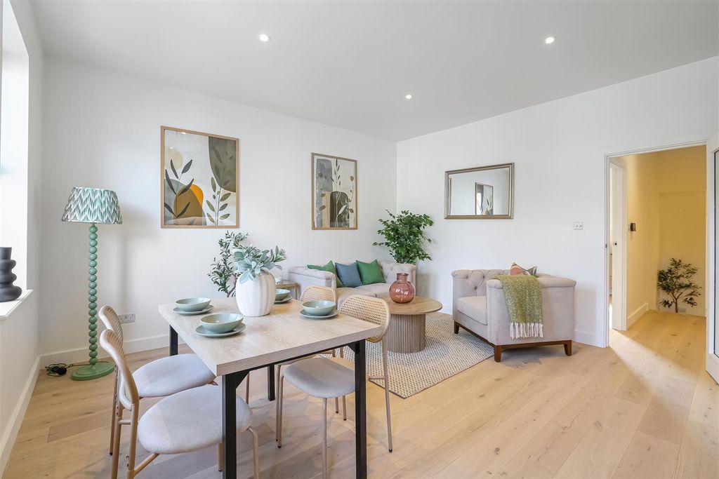 Property photo 3 of 10 Ach_9082.Jpg