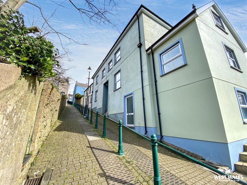 Property photo 1 of 29 Img_9585.Jpg