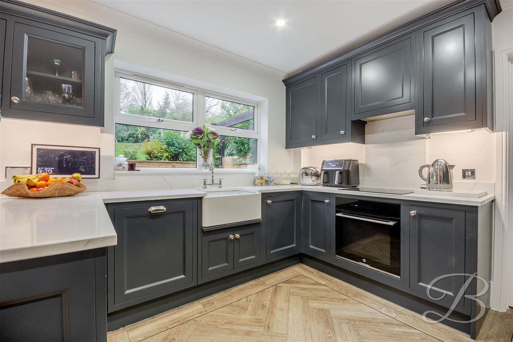 Property photo 3 of 31 Ccltd-6.Jpg