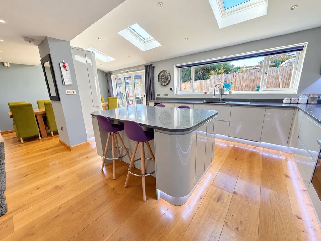 Property photo 3 of 28 18.Jpg