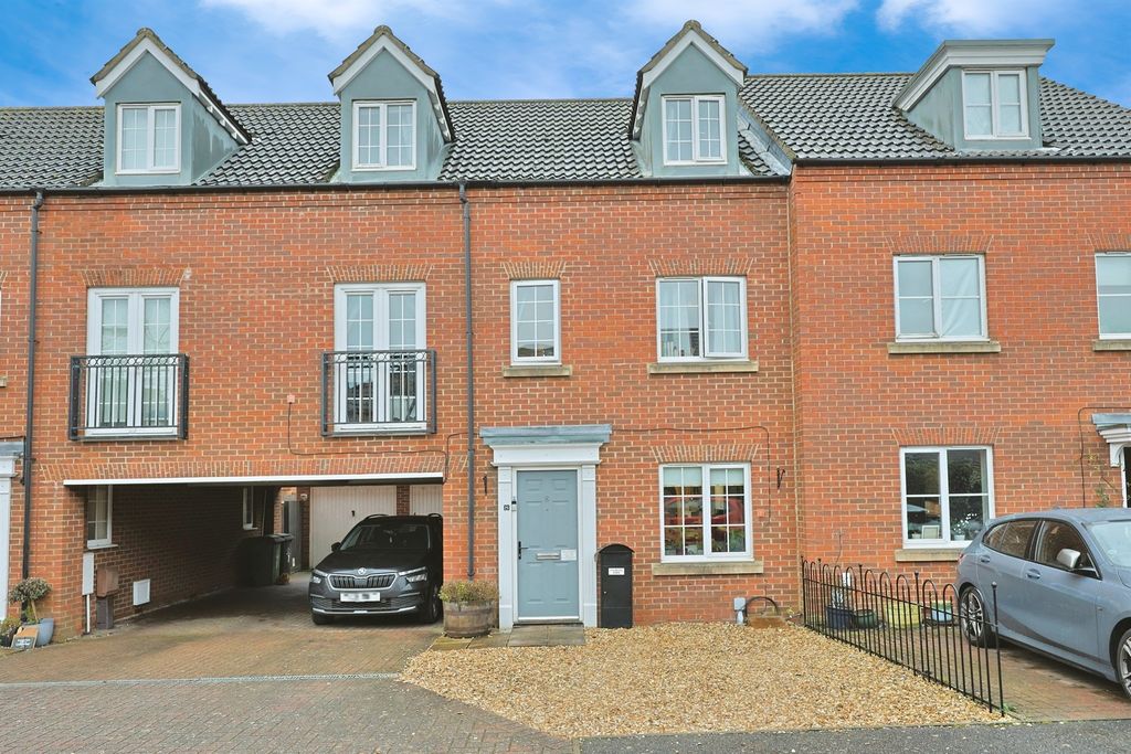 Property photo 1 of 20