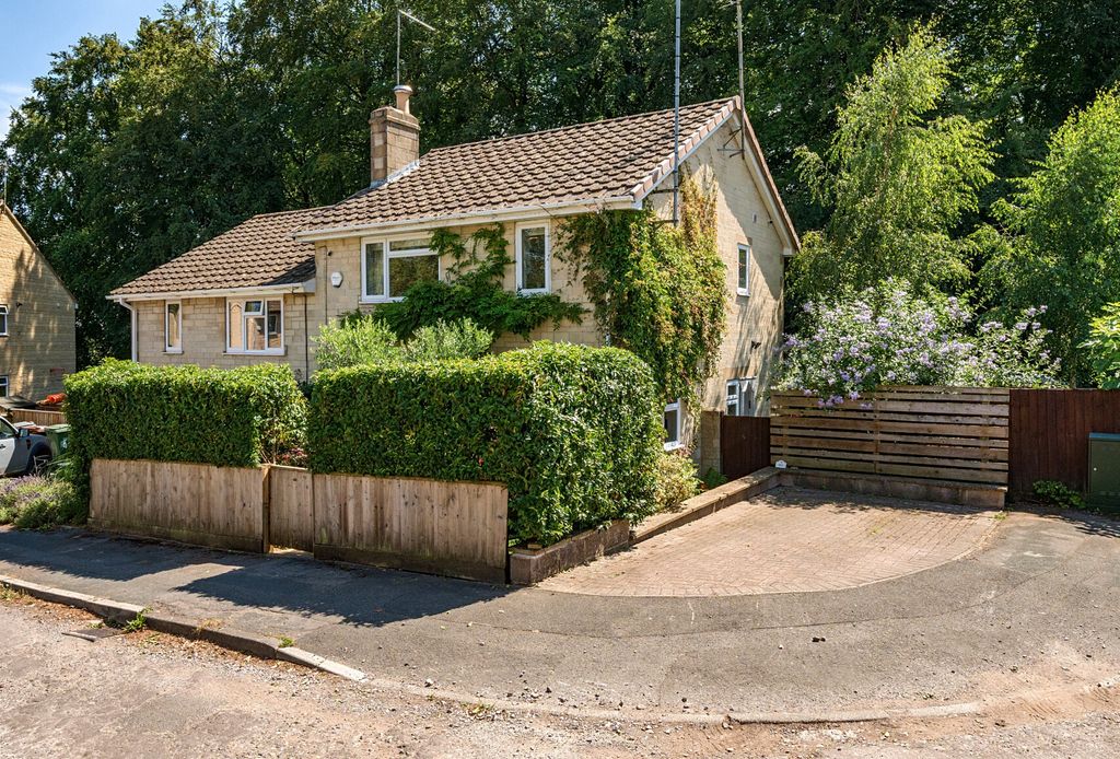 Property photo 1 of 20 1494090-1-6A58F50...