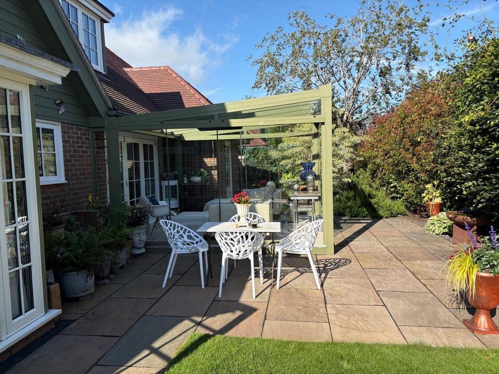 Property photo 3 of 45