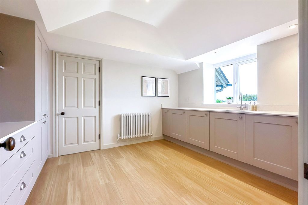 Additional image 21 of 5 bed flat for saleFosters Close, East Preston, West Sussex BN16