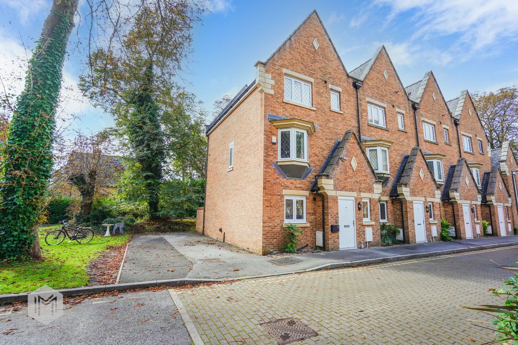 Property photo 1 of 25 Picture No. 28