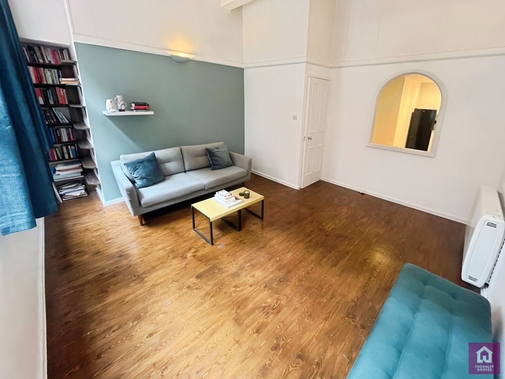 Property photo 3 of 10 Picture No. 05