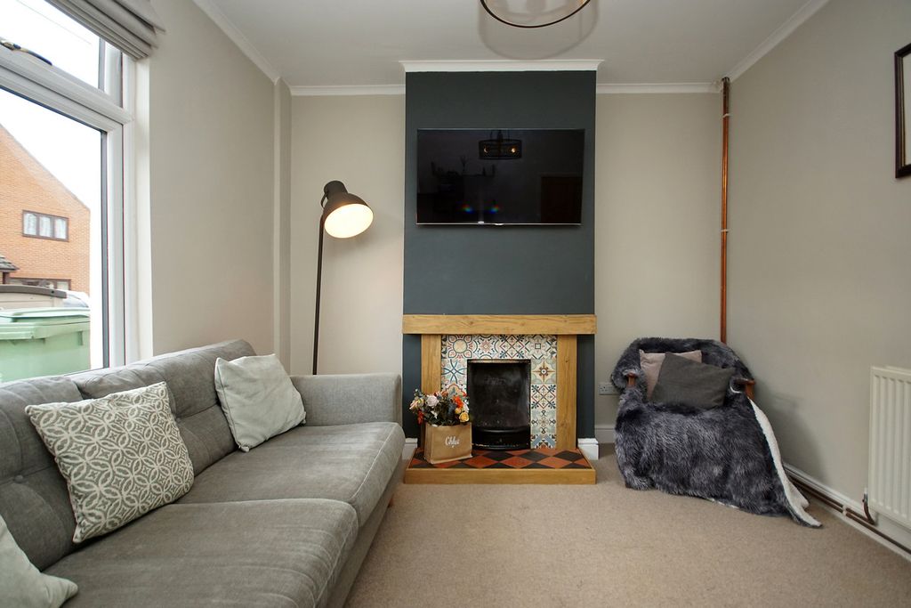 Property photo 3 of 18