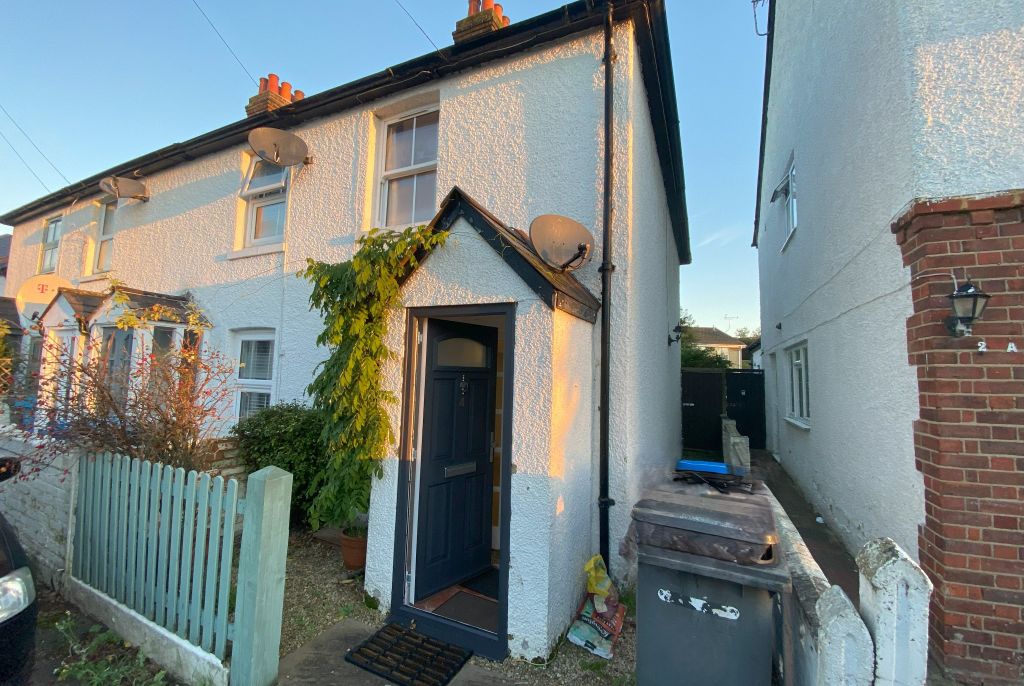 Property photo 1 of 9