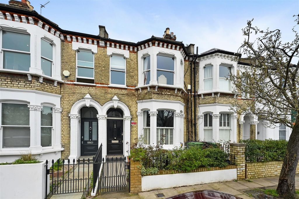 Property photo 2 of 15 Ethelden Road