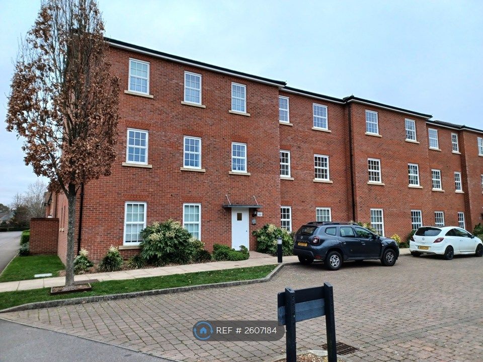 Property photo 1 of 14 Amberley Court