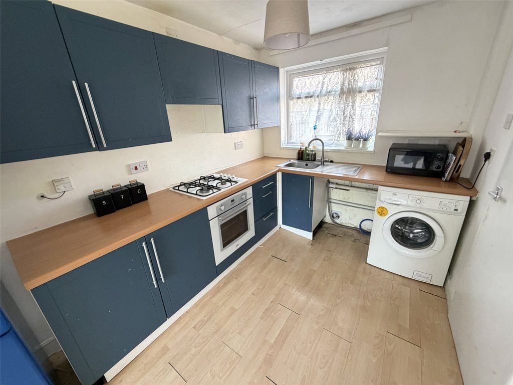 Property photo 3 of 12 Picture No. 08