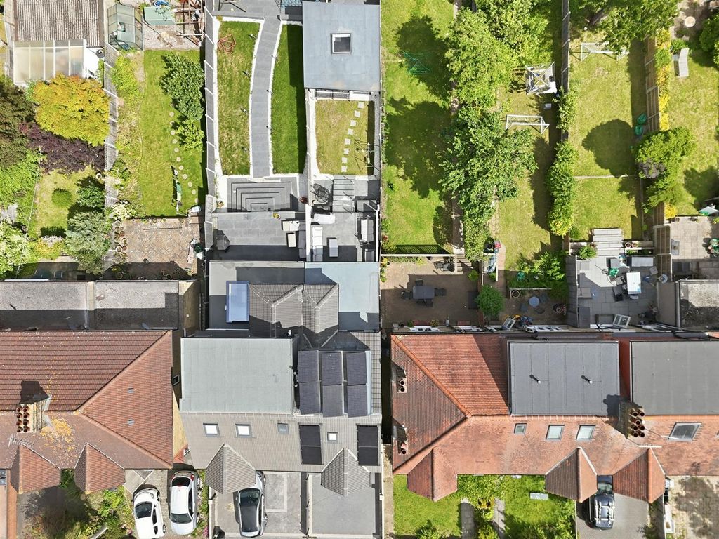 Property photo 2 of 22 4_Dji_20260617145240_0165_d.Jpg