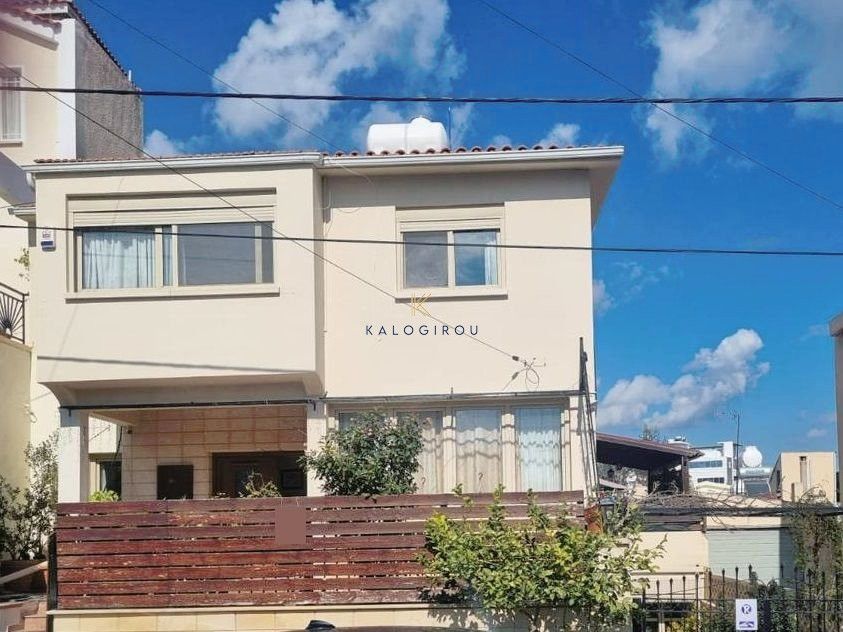 Property photo 1 of 32