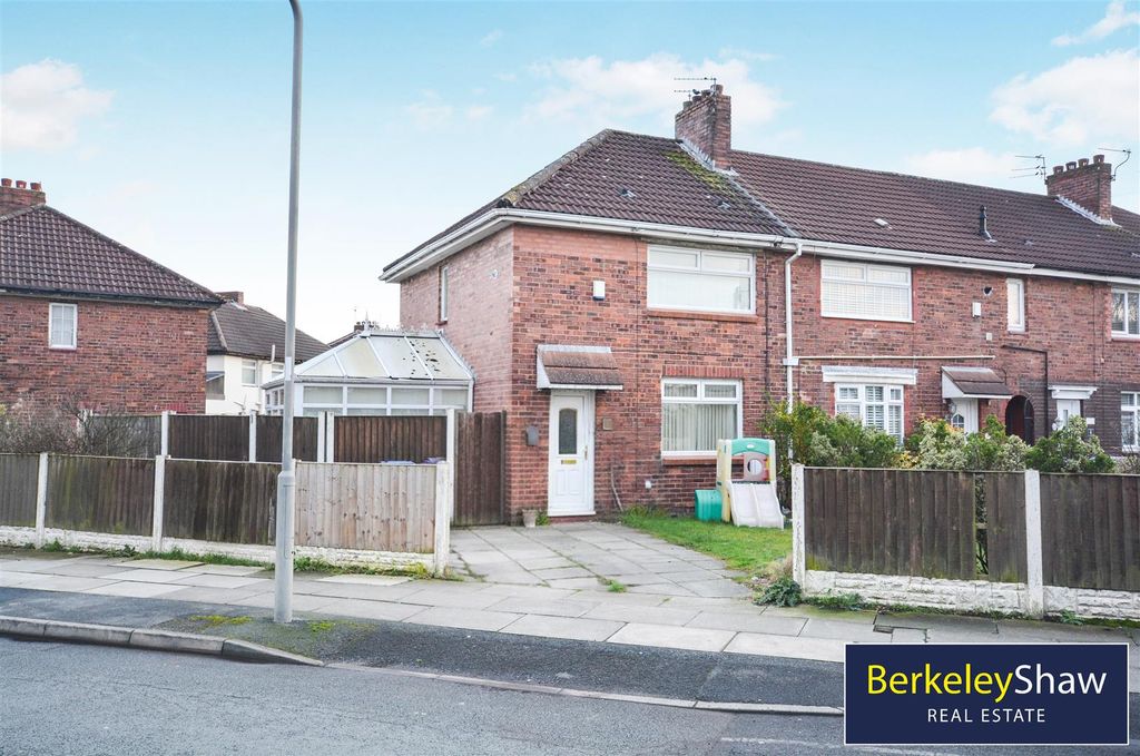 Property photo 1 of 10 External